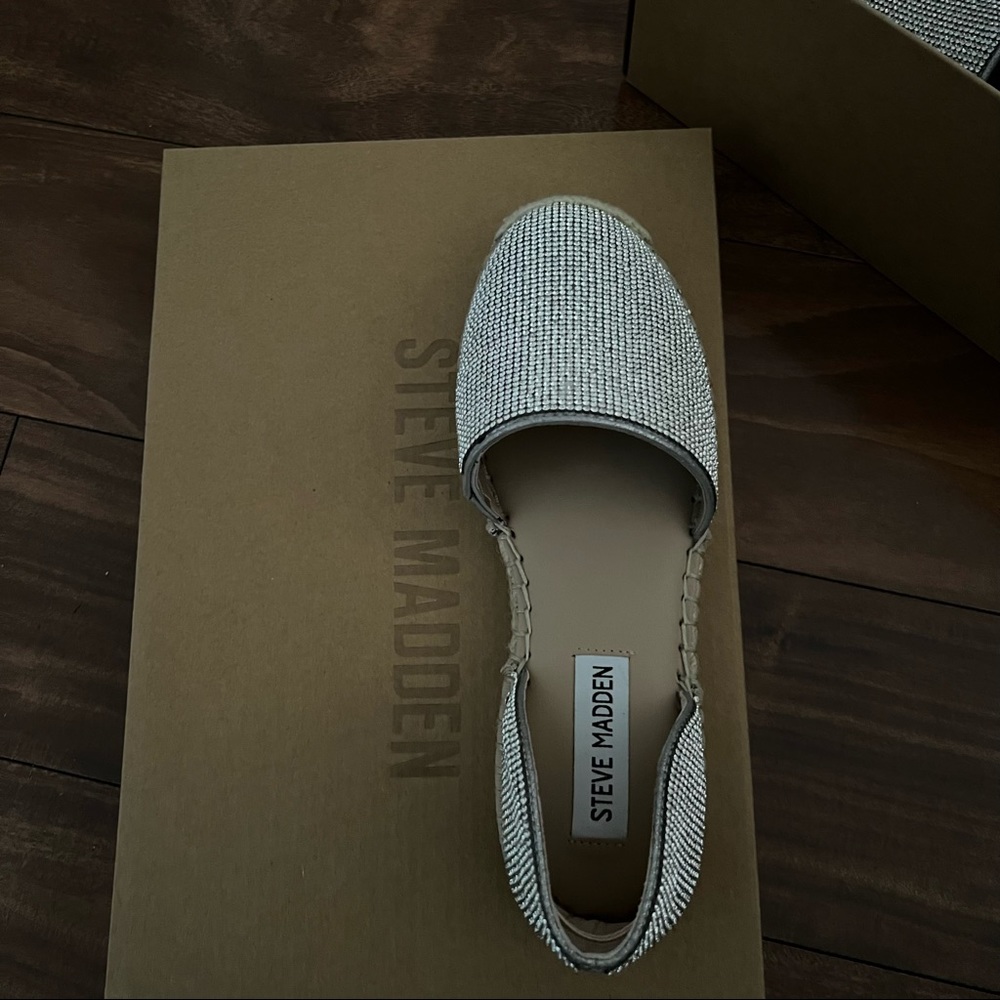 Brand new sandals rhinestones.